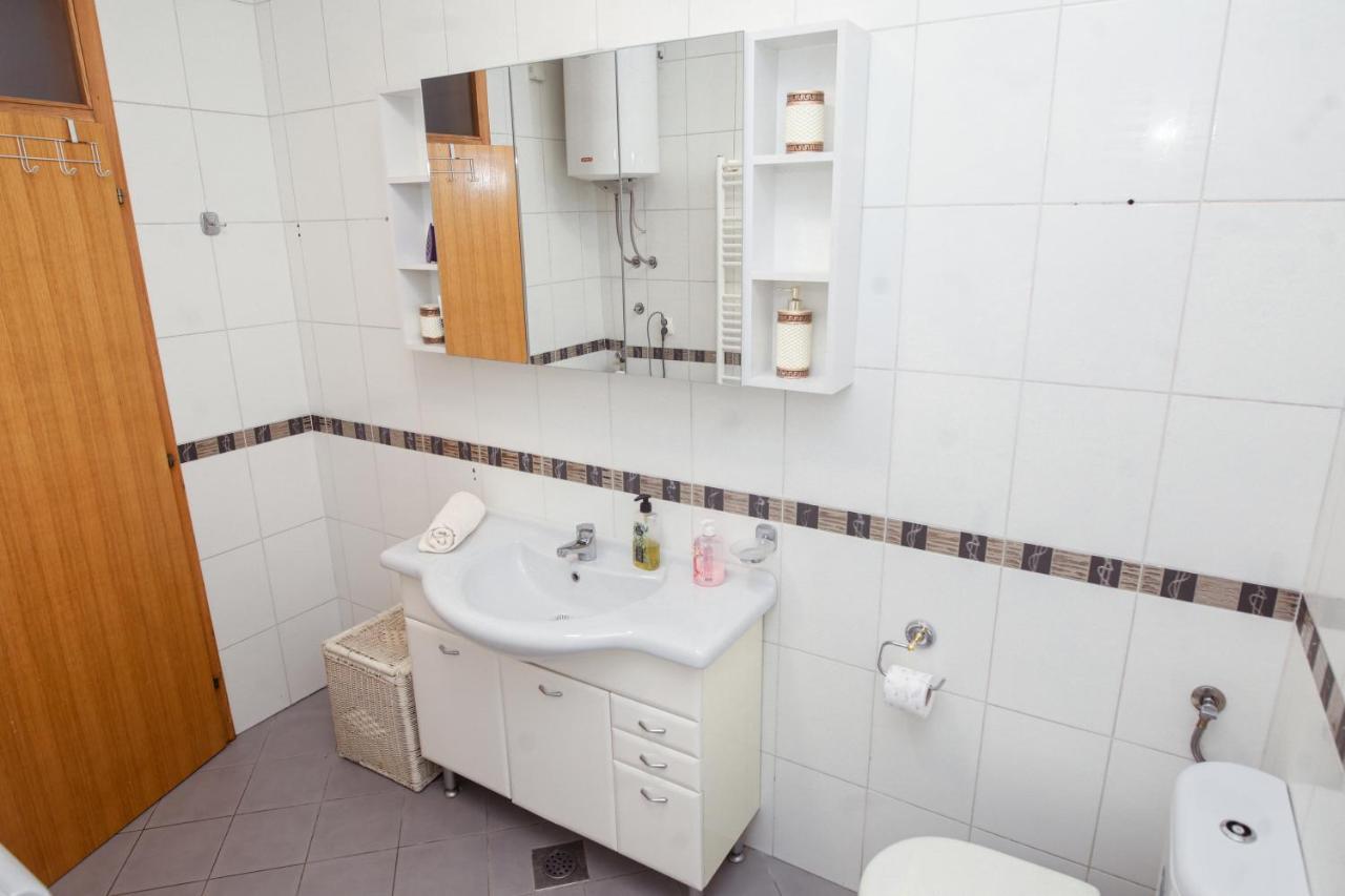 Ugodan I Luksuzan Apartman Баня-Лука Экстерьер фото