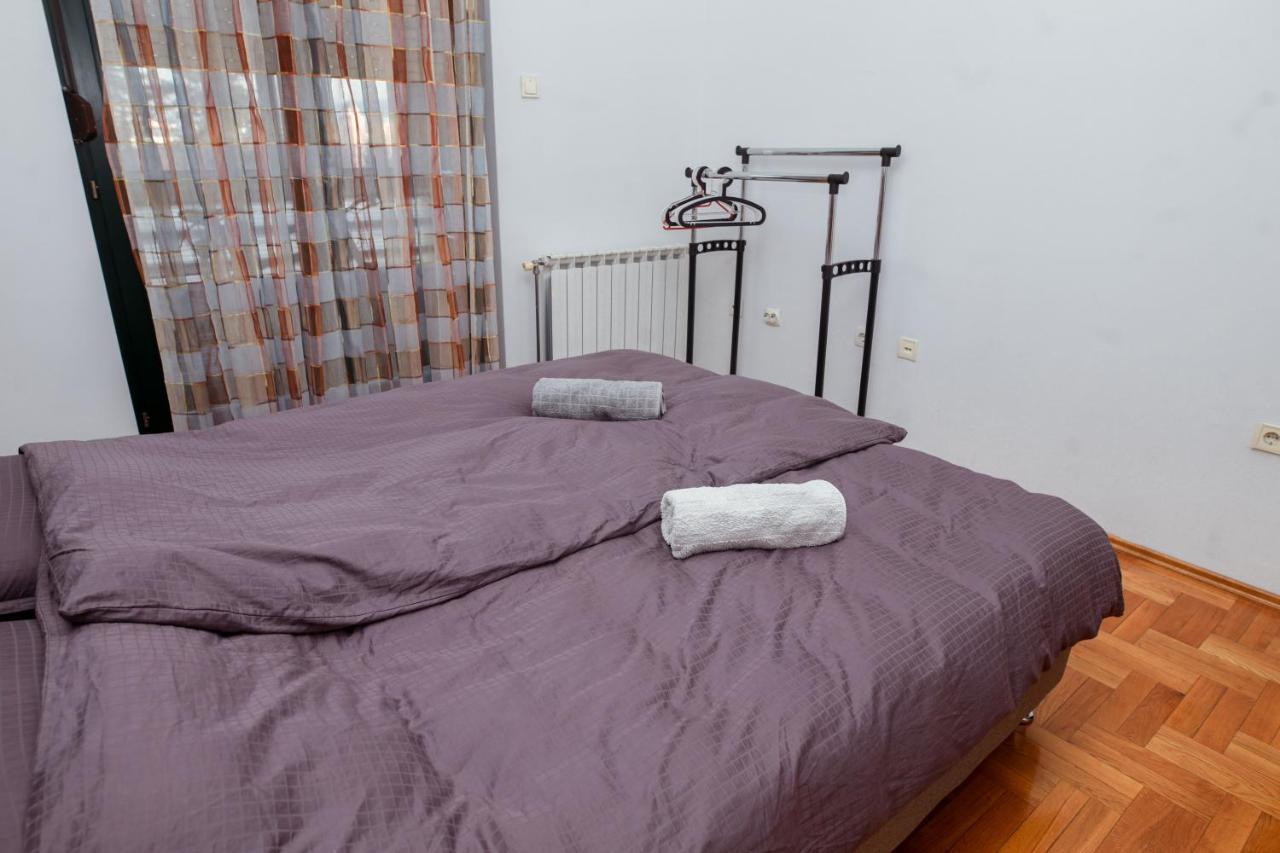 Ugodan I Luksuzan Apartman Баня-Лука Экстерьер фото